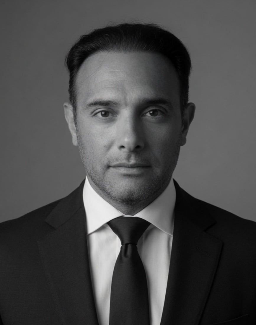Portrait of Elan Layliev, Esq.